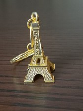 Porte-clés : Tour Eiffel , taille 4,5 x 2 cm , couleurs : or , argent , bronze