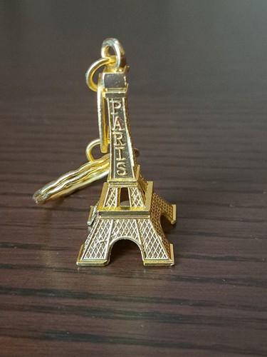 Porte clés tour eiffel - tour,
