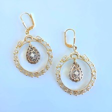 Boucles d'oreilles orientales pendantes diamants Or 18 K (750/1000) 18 carats