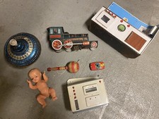 Lot de Jouet Ancien Tôle Dînette Cuisinière Meuble Poupée Barbie Train Bilboquet