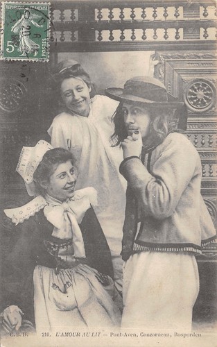 Pont aven folklore lit - aven-folklore-le,