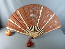 Éventail en Soie bois