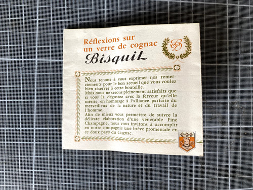 Vieux papier dépliant