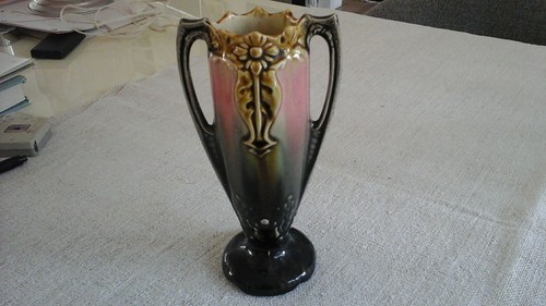 Petit vase art - nouveau, en