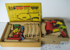 Jouet Ancien Train Circuit  BRIO en bois + 1 Train Ikéa Compatible 83 pièces