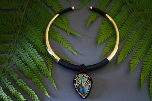 Collier torque labradorite