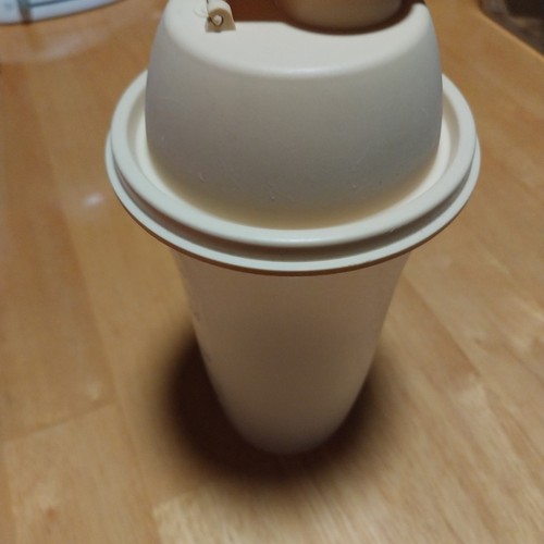 Tupperware quick shaker - tupperware,