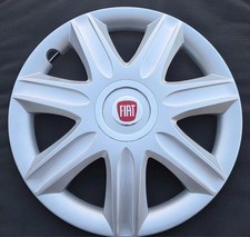 4 enjoliveurs Neuf por  Fiat