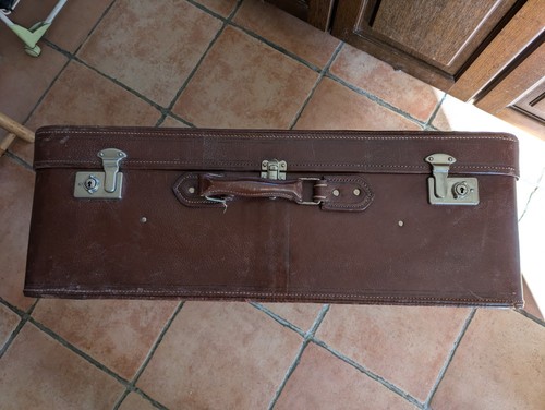 Valise ancienne cuir tres - en,