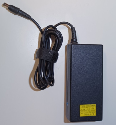 Adaptateur toshiba - adaptateur,