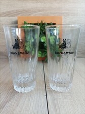 Lot 2 Verres Black & White