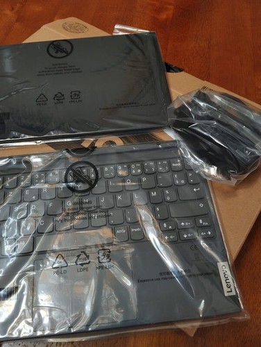 Lenovo tablette hybride - pc/tablette,