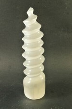 Tour en Selenite taillé en