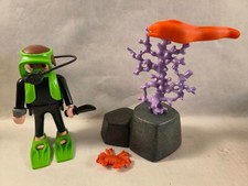 sympa  plongeur avec poisson    Playmobil ( mer , bateau   ) 1466