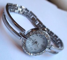 montre bracelet bijou rétro couleur argent cristaux diamant swarovski 3264