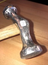 N°604  outillage outils anciens OLD TOOL HAMMER Outil ancien marteau Cordonnier