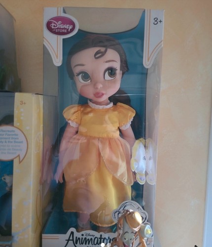 Poupée belle - poupée, et
