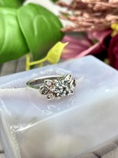 Bague Pierre Bleue Clair et Zirconias Argent 925 Millième (22 CT) 4,66g