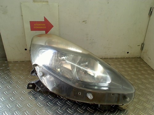 Phare optique avant droit - phare,