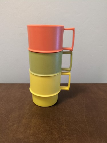 Tupperware vintage stackable - tupperware,