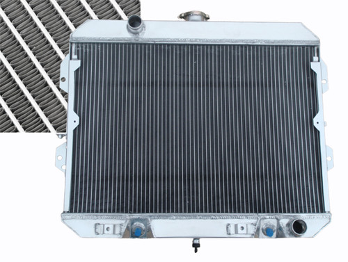 Aluminum radiator pour - radiator, nissan