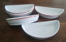 Lot 5 Assiettes Demi-Lune PILLIVUYT Ravier Coupelle Porcelaine Diam 20,5 cm TBE