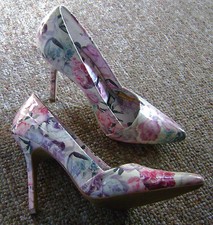 Women's ELLE Pink Floral