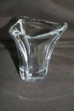 Vase en cristal transparent