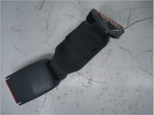 Ancrage ceinture arrière