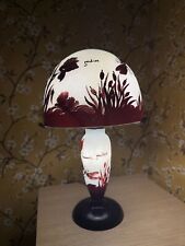 lamp en pâte de verre signée