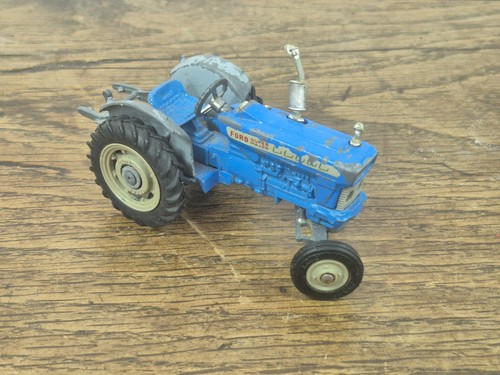 Tracteur miniature ford corgi - tracteur,