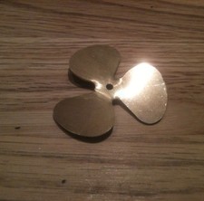 Hélice tripale pour bateau & canot GIL &  sous marin S63