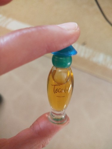 Une miniature parfum rochas - miniature,