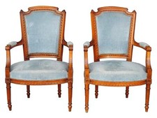 Paire de cabriolets de style