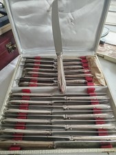 Ménagère En Métal Argenté