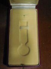 boîte vide pour croix mignon de chevalier ordre couronne d'Italie avec armoiries