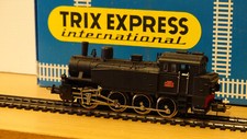 TRIX . Locotendeur type 040 TF
