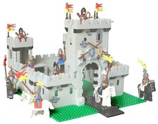 LEGO LEGOLAND 6080 -- SET COMPLET SANS BOITE ET SANS NOTICE