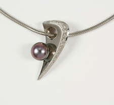 Pendentif À La Mode En Or