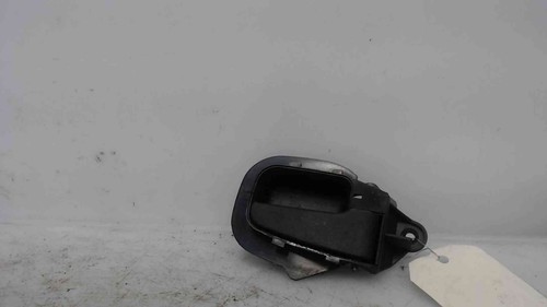 Poignee interieur porte avant