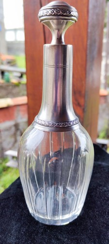 Flacon parfum toilette - parfum/toilette, ancien