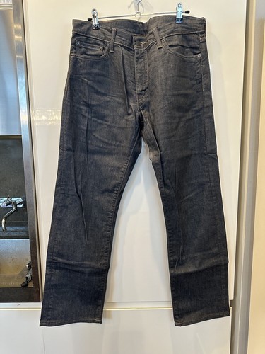 Levi 504 blue jeans 33x - 504,