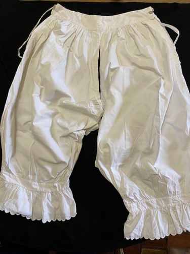 Ancienne culotte brodée - ancienne,