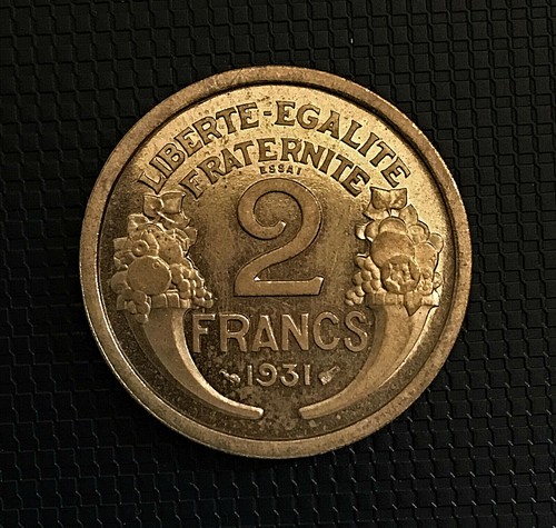 Essai piefort francs - essai, morlon