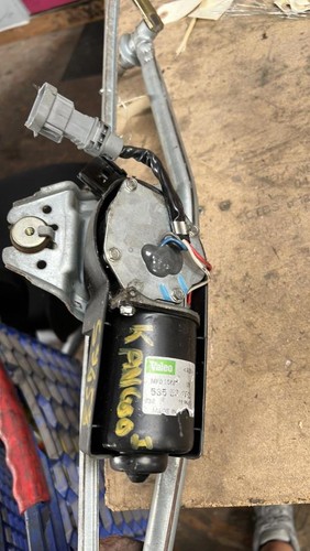 Moteur essuie glace avant