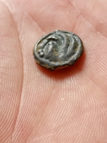 Monnaie gauloise carnutes - monnaie,