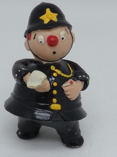 Plastoy ancienne figurine pvc - plastoy,