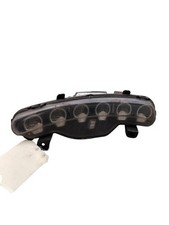 Feu diurne avant gauche