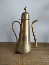 Ancienne Grande Cafetière en Laiton Doré - Vintage - Hauteur : 41,5 cm