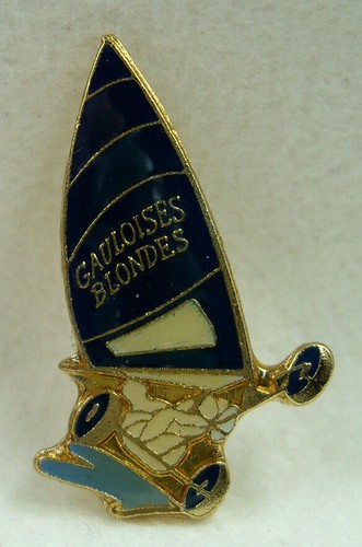 Pin gauloises blondes - blondes",
